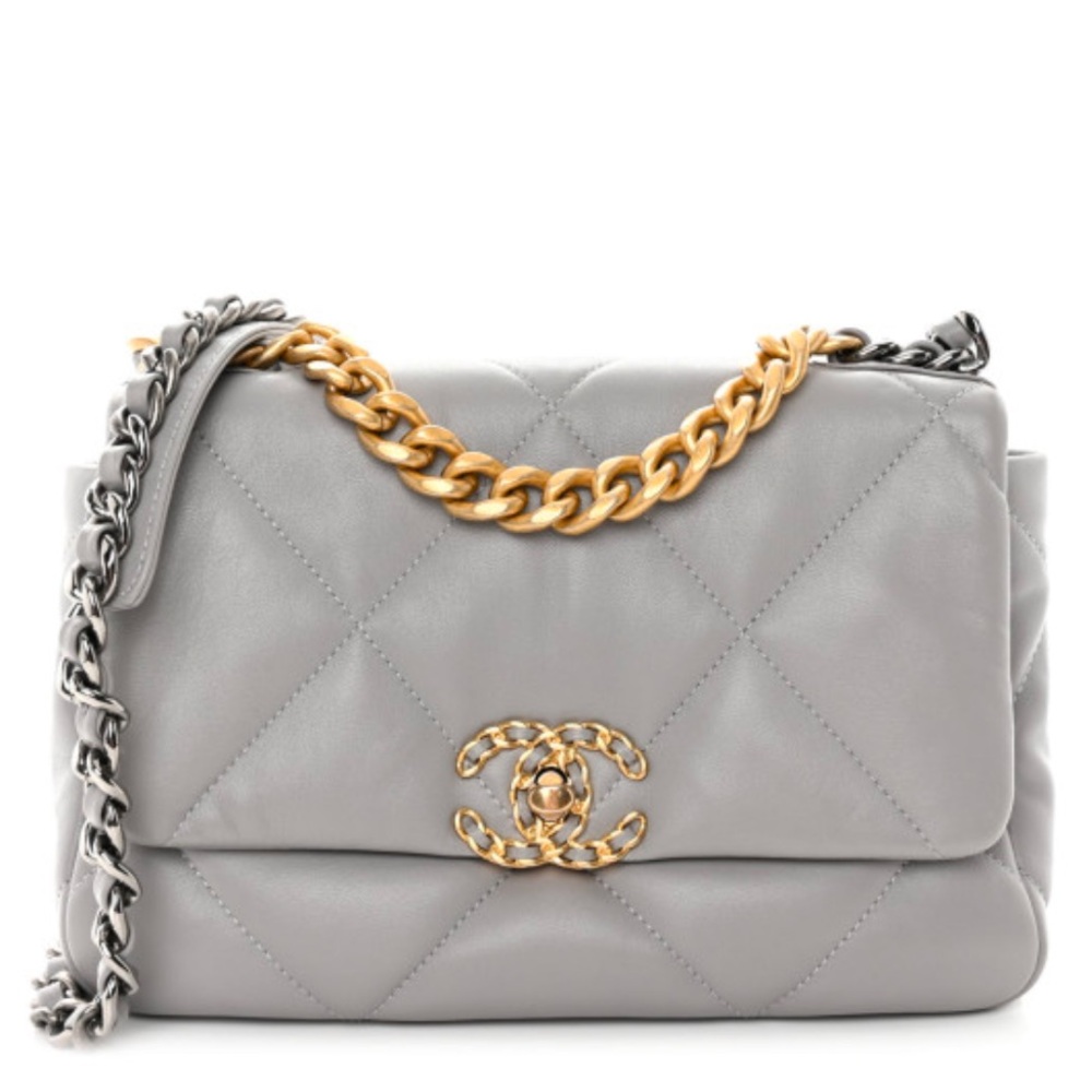 CHANEL 19 Grey Quilted Goatskin Medium Bag Ruthenium Silver Gold Hardware Purse - Picture 1 of 13